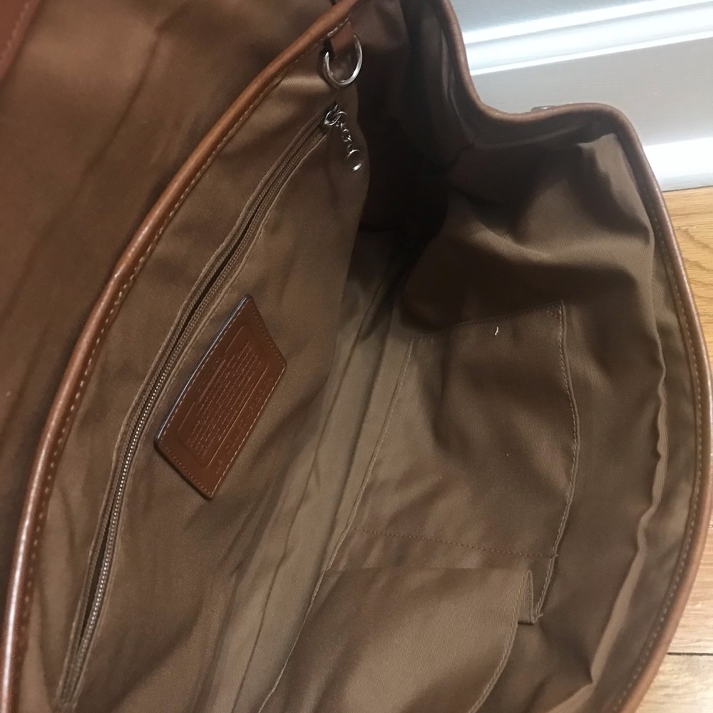 Coach Bag - Picture 6 of 8